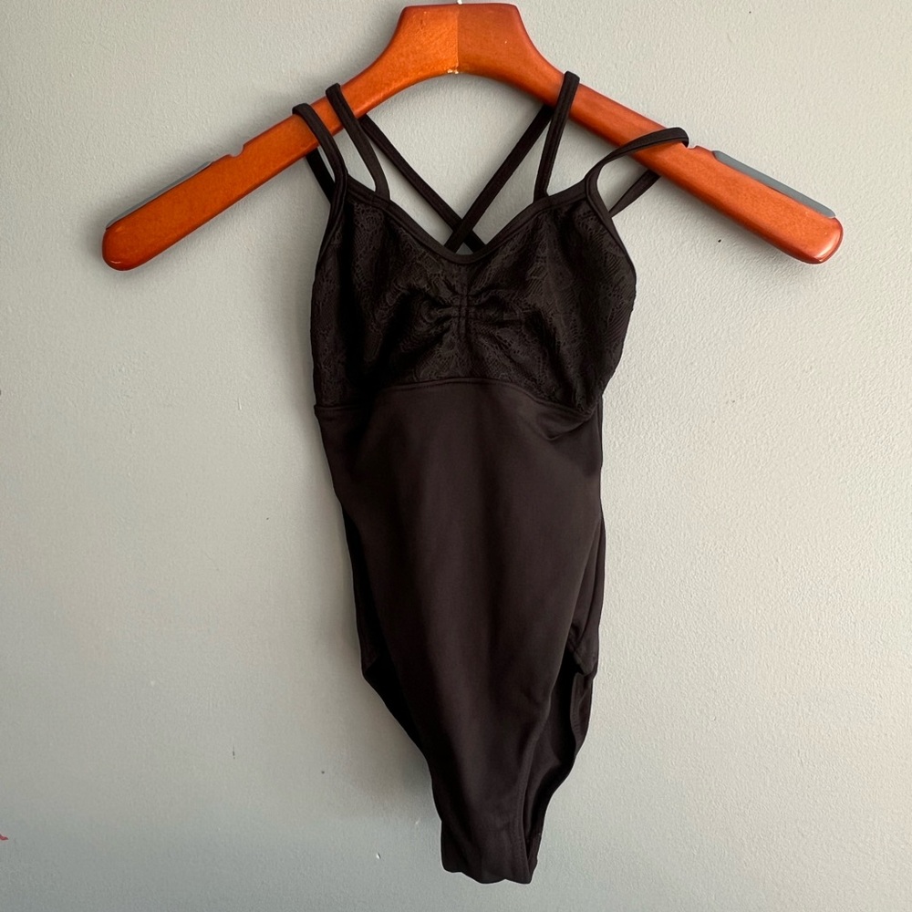 So Danca child classic black leotard! Great condition!